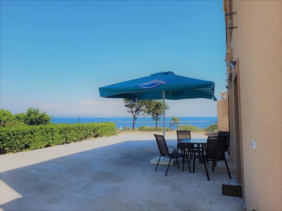 Afentis Apartment Agia Ermioni Dış mekan fotoğraf
